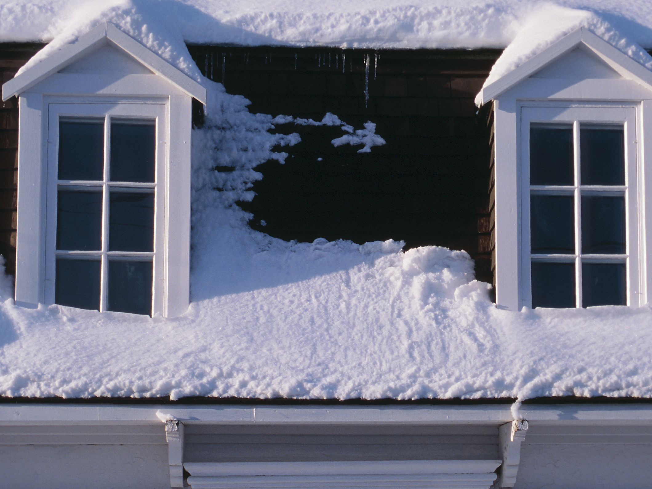 Protect your Roof During Winter